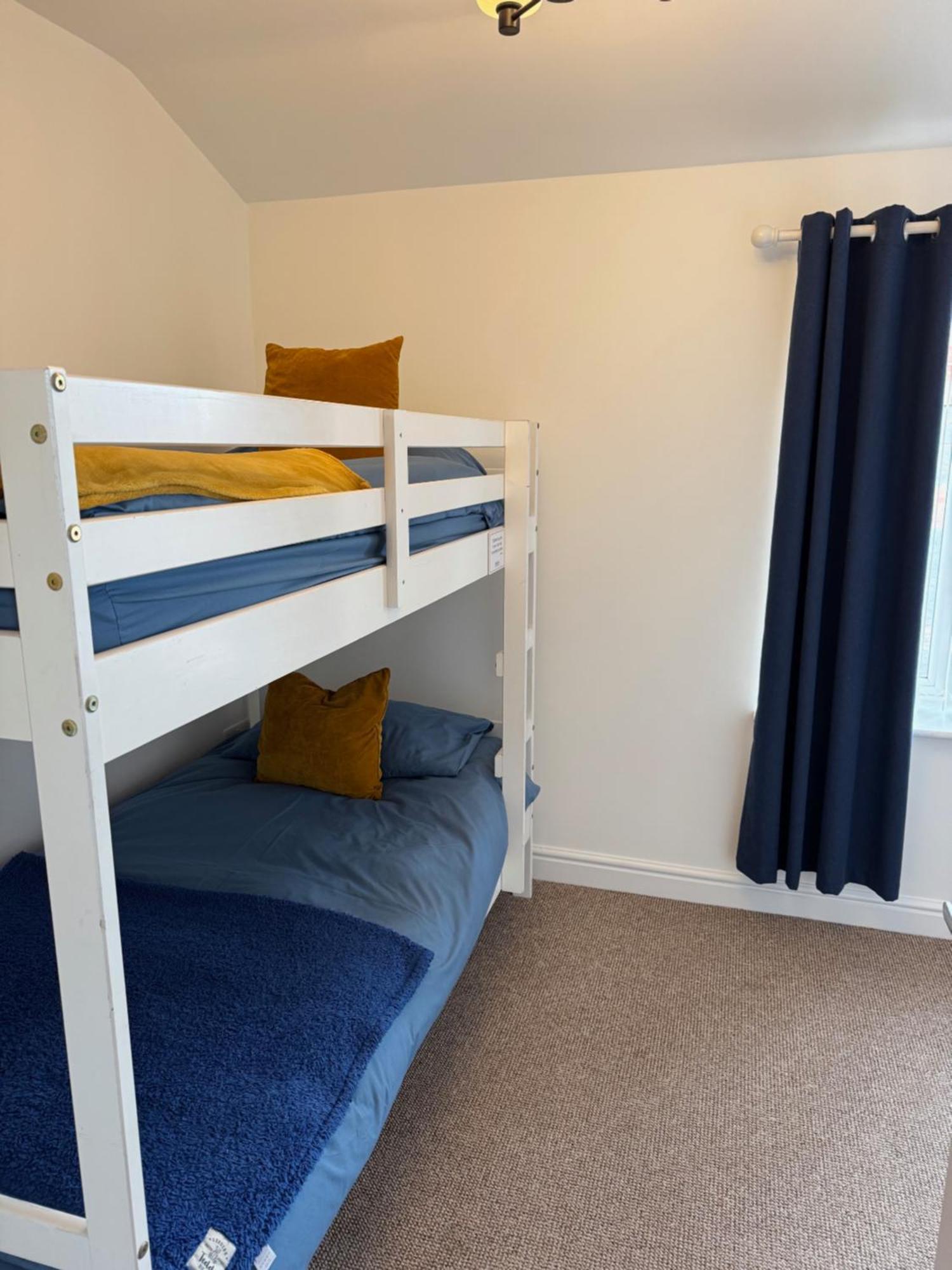 Valletta House Holiday Apartments Skegness Bagian luar foto
